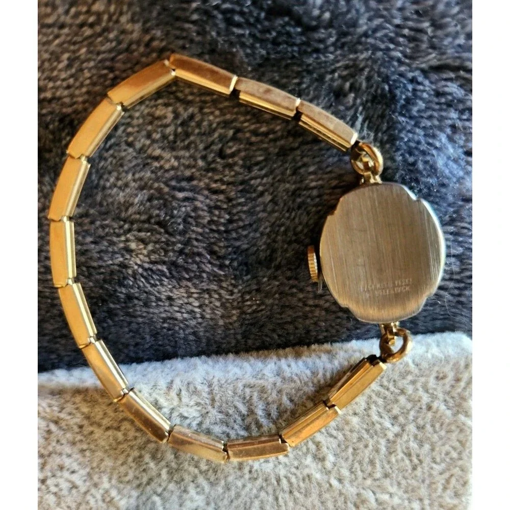 Vtg Women’s Timex Watch 1/20 10k Gold Filled Stretch Band Needs Service